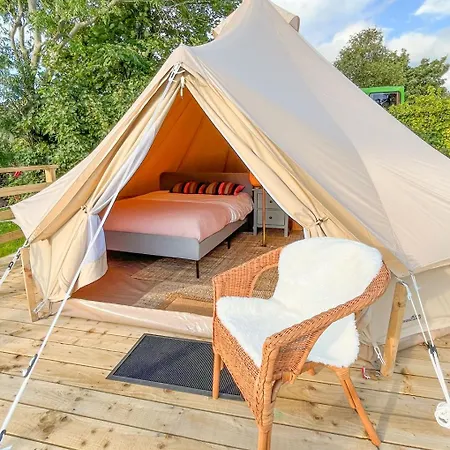 Glamping Tent 5 * Greystones