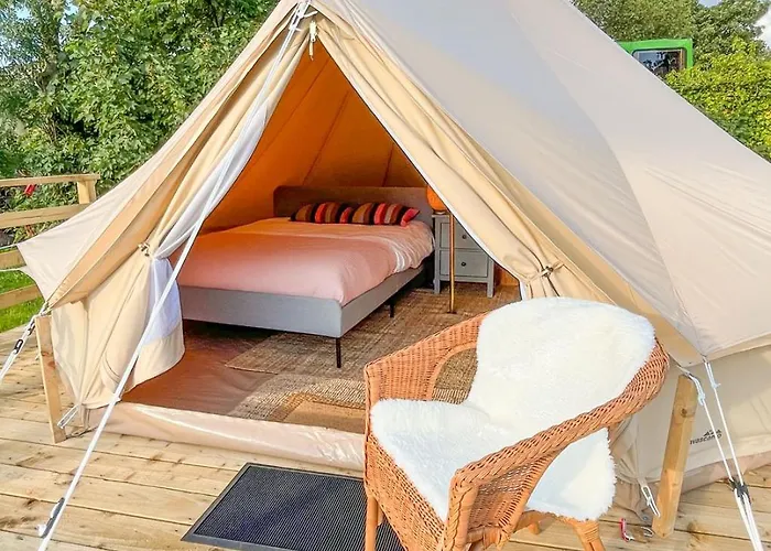 Glamping Tent 5 * Na Clocha Liatha